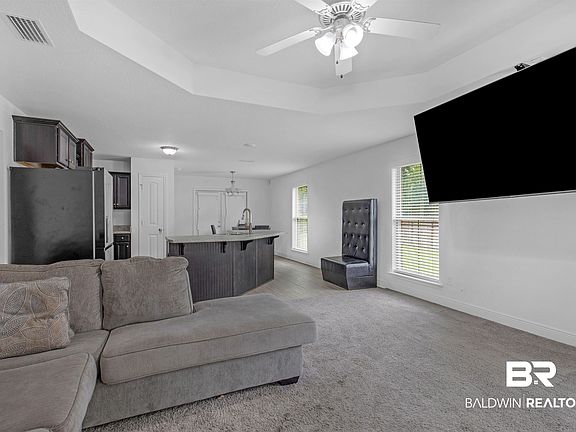 4th image of 9382 Fox Hunter Ct E