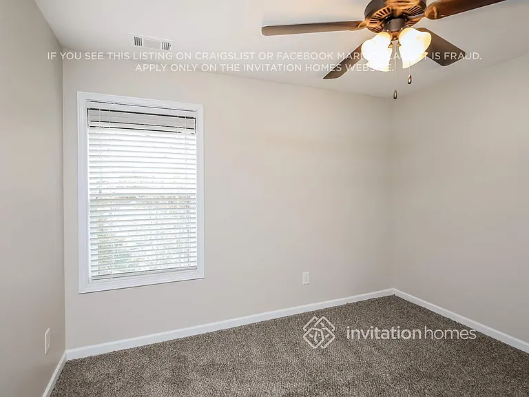 5620 Crestwick Way — Photo 11