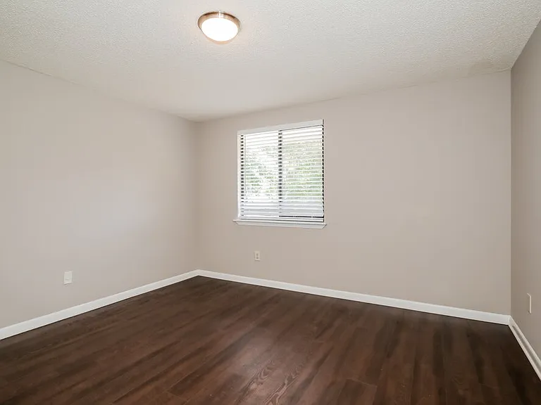 11159 Wethersfield Ct — Photo 11