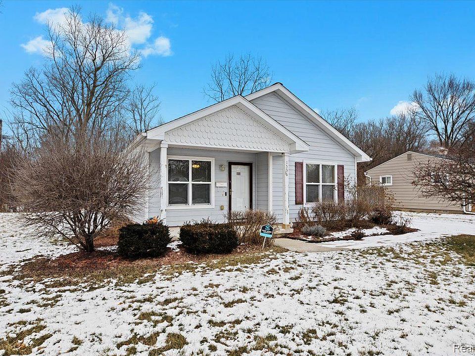 1st image of 1556 Harvest Ln