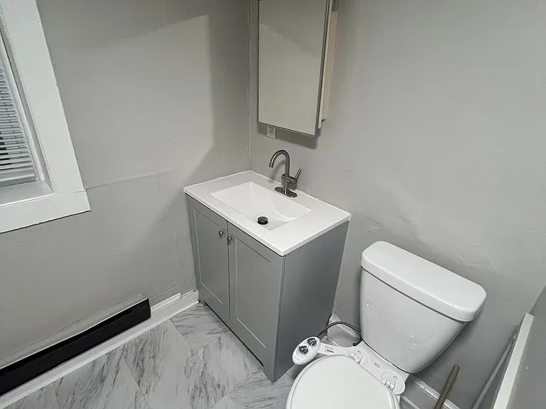 11420 Hessler — Photo 3