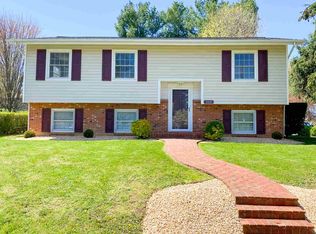 222 Ann St, Staunton, VA 24401