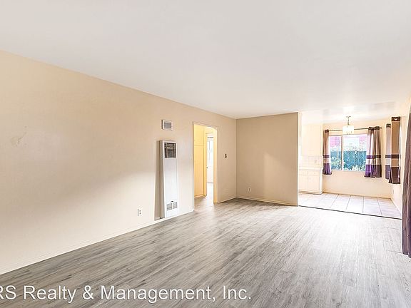 3rd image of 3757 Glendon Ave #B