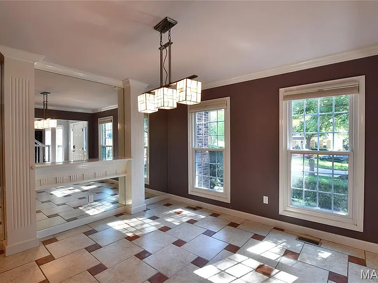 1419 Sawyers Trail Ct — Photo 9