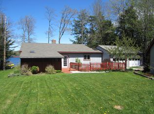 51 W Shore Rd, Marlow, NH 03456