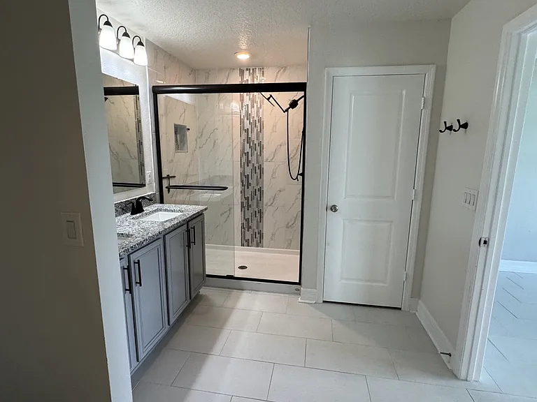 4595 Plainview Rd — Photo 15