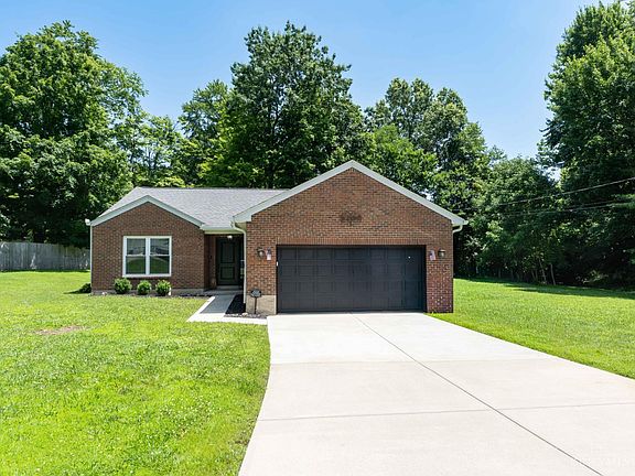 4th image of 3606 Burnham Woods Dr