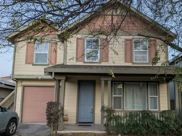 2224 Northview St, Santa Rosa, CA 95403