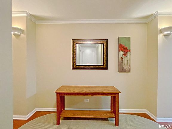 5th image of 4444 N Knoxville Ave APT 305-306