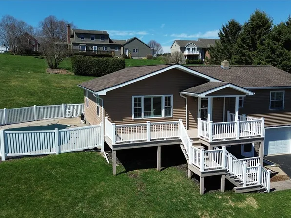 10 Rosewood Ave, Cortland, NY 13045