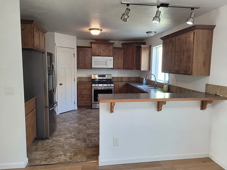 2470 Herrington Way — Photo 7