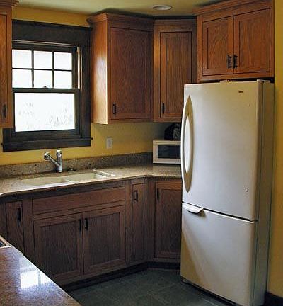 kitchen (b)