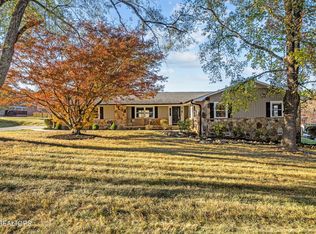7734 Hoff Ln, Knoxville, TN 37938