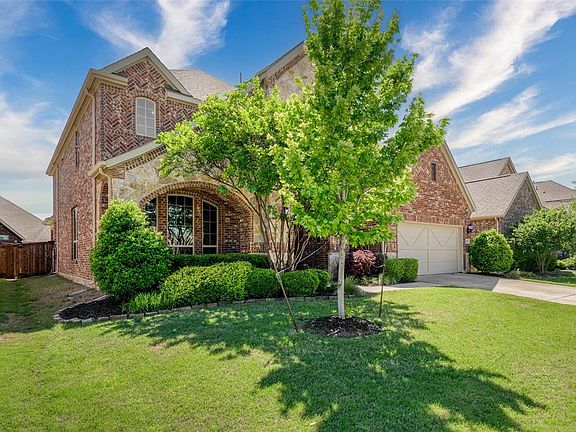 3rd image of 1317 Big Creek Dr
