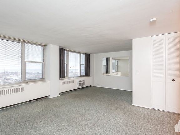2nd image of 4250 N Marine Dr APT 1505