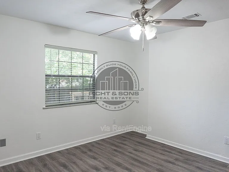 3223 Albert Dr #1 — Photo 9