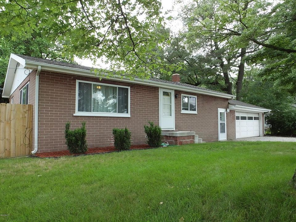 1st image of 1785 E Broadway Ave
