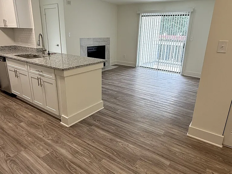 Wesley Place Apartments at Lawrenceville — Photo 102