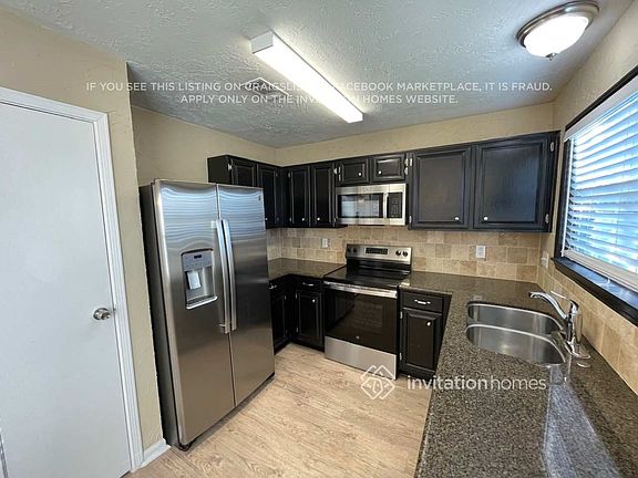 5th image of 7707 High Village Dr