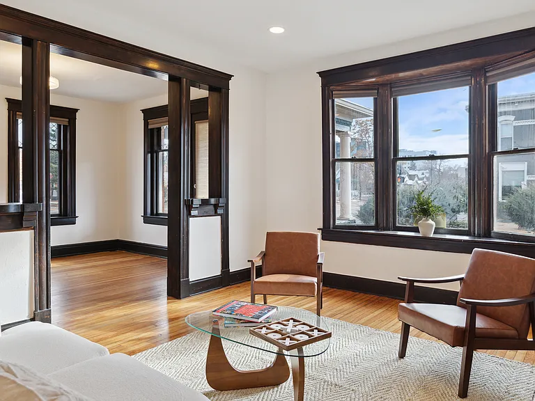 Lincoln Park Apartments — Photo 6