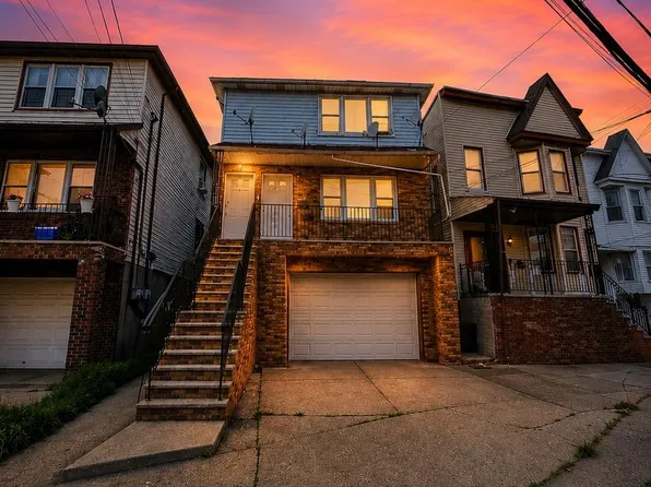 99 Old Bergen Rd, Jersey City, NJ 07305