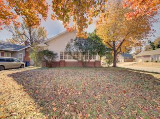 2004 E 14th St, Tulsa, OK 74104