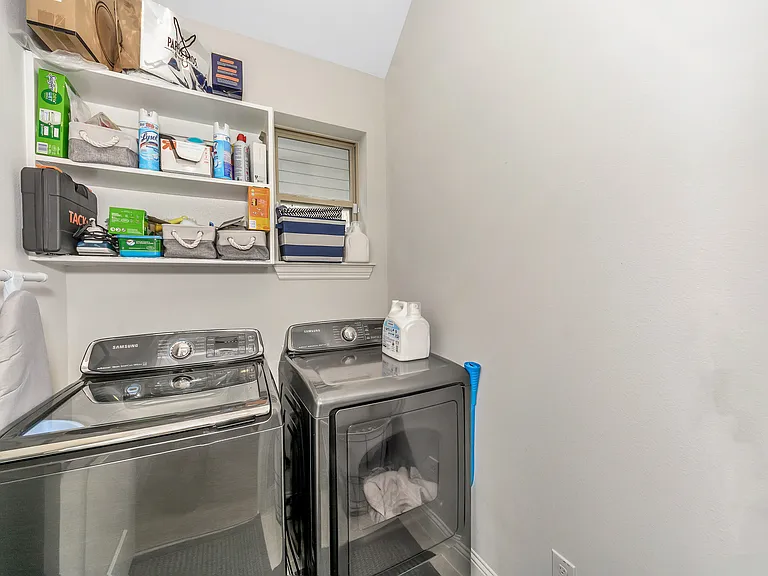 2124 Bailey St — Photo 19