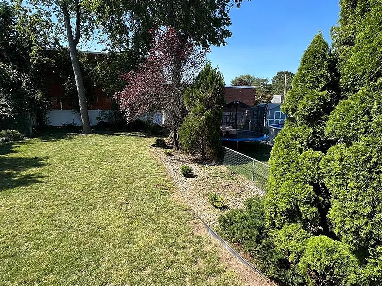 30 Spruce Ave #A — Photo 47