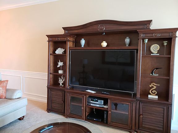 5th image of 38 Harbour Isle Drive E #Ph02