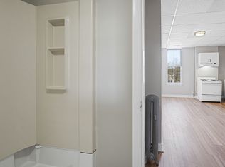 90 Appleton St #3, Lowell, MA 01852