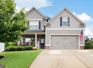 372 Cobblestone Trl, Dallas, GA 30132