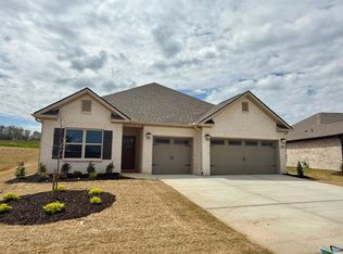 110 Ranna Dr, Huntsville, AL 35811