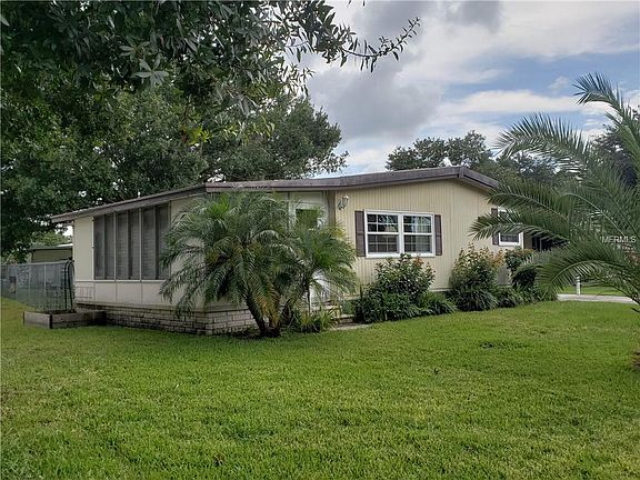 2nd image of 8924 Sheldon West Dr