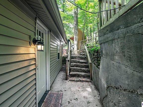 5th image of 58 Fawn Hill Loop