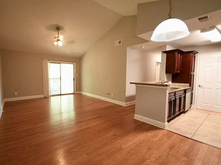 8308 Santa Fe Pkwy — Photo 4