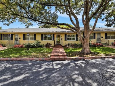 350 Liberty Ave APT 16, Mount Dora, FL, 32757