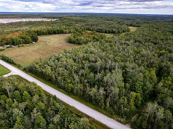 5th image of 6989 Concession B C Rd