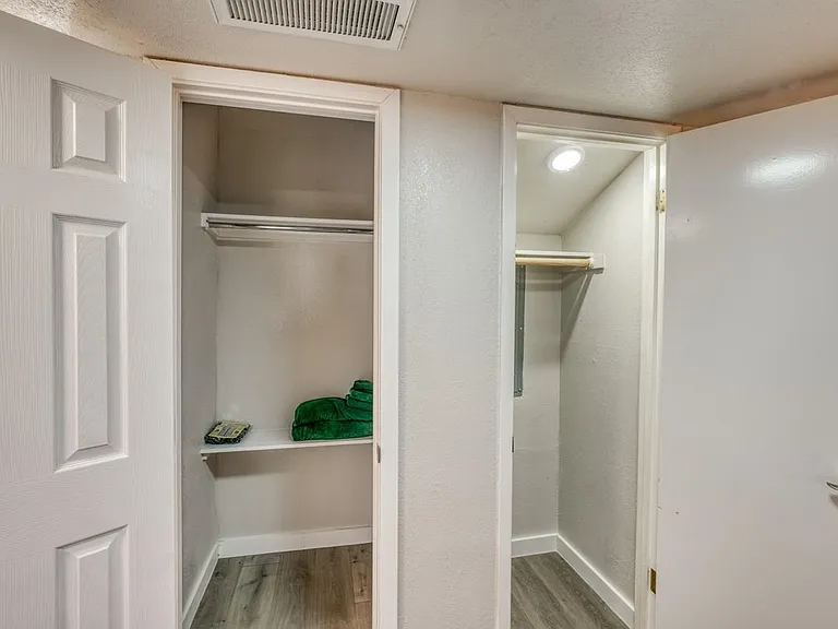 207 Hi Cir N — Photo 12