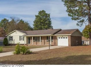 6812 Timbercroft Ln, Fayetteville, NC 28314