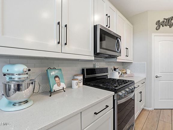 5th image of 7115 W Maya Way
