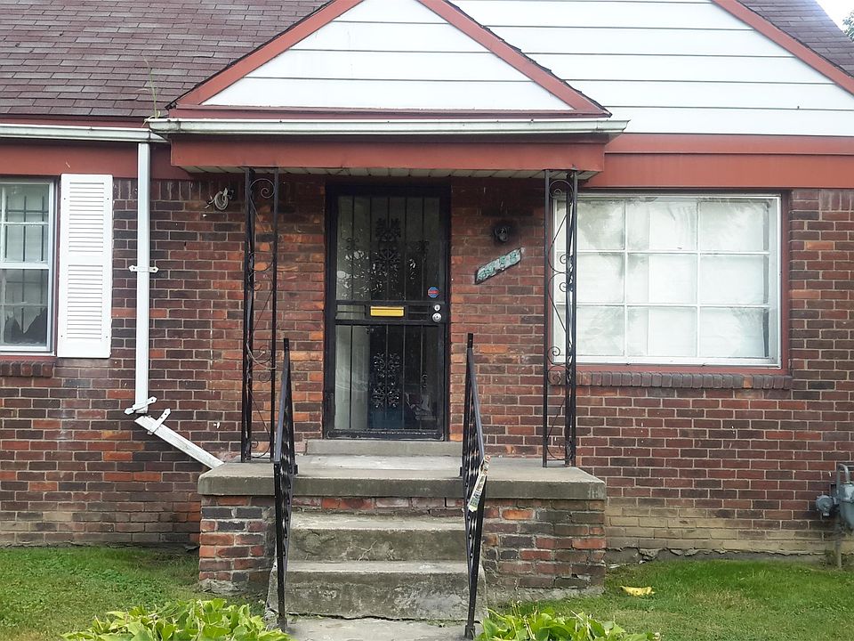 1st image of 8758 Woodlawn St
