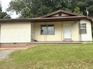165 Clarence Ln, Harrogate, TN 37752