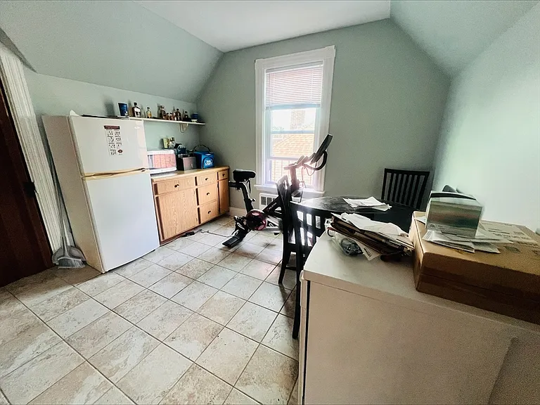 39 Etna St #3 — Photo 3