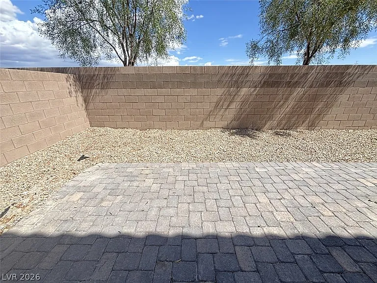7008 Dandelion Park Ave — Photo 32