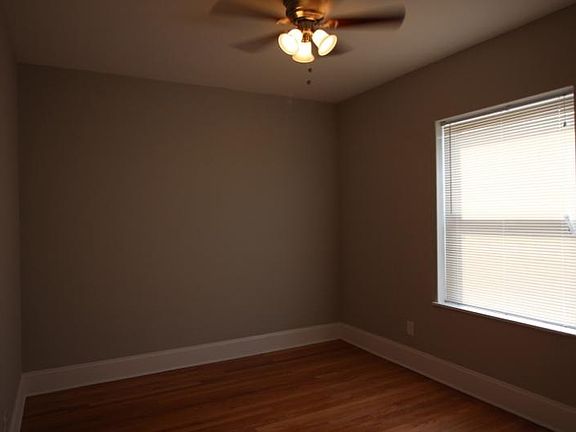 3rd image of 4324 N Bernard St APT 1C