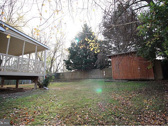 4th image of 4405 Hartford Ct