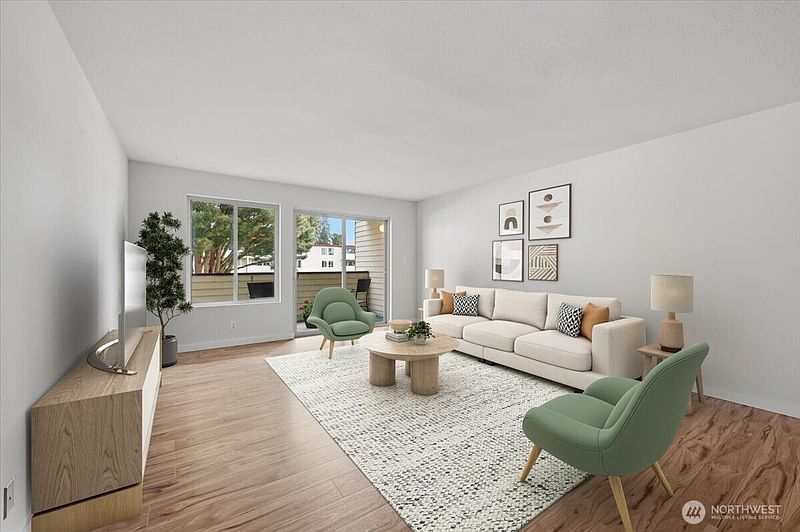 3rd image of 8516 196th Street SW #204