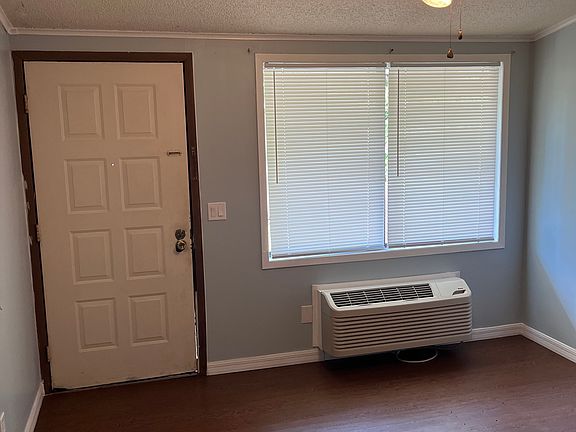 4th image of 37926 Hillside Ln #26