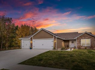 2144 Caesar Trl, Fort Wayne, IN 46818
