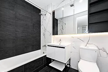 Rented by Tapiro Realty
